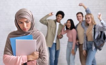 peer-problems-victim-racism-humiliation-and-bullying-in-college-or-picture-id1300322821-1-1